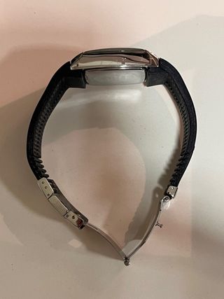 Reloj Marea Negro y Plateado Quartz