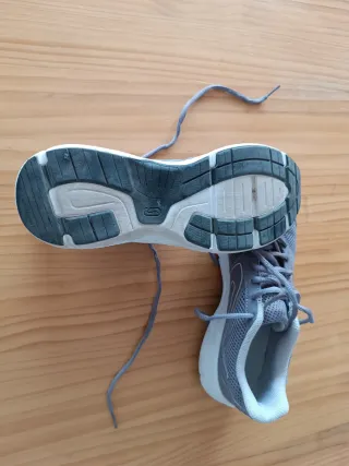 Zapatillas correr Decathlon grises