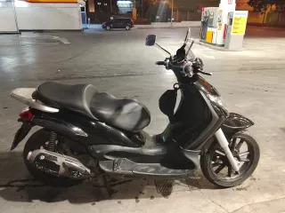 Piaggio Beverly 125cc Negro