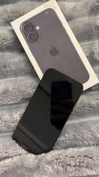 iPhone 16 negro 128gb  Poco uso ni un roce