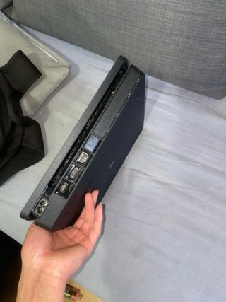 PS4 (PlayStation 4) Negra