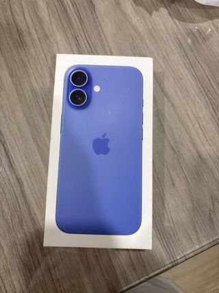 Caja iPhone 16 Morado