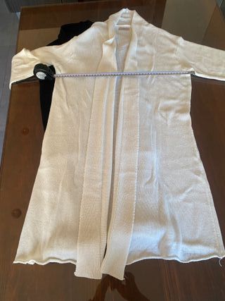 Dos chaquetas punto largas