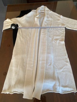 Dos chaquetas punto largas