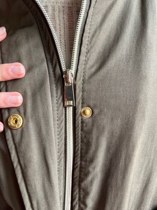 Chaquetón verde impermeable con forro