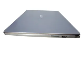 Acer Ryzen 7 3700U 8GB RAM 240GB SSD