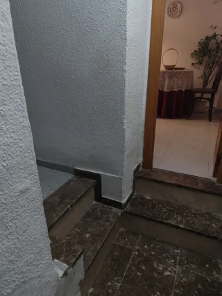 Ideal inversión! Casa de pueblo en pleno corazón