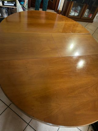 Tavolo rotondo allungabile in legno