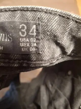 Vaqueros cortos Stradivarius