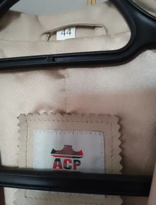 Chaqueta de piel beige Talla 44