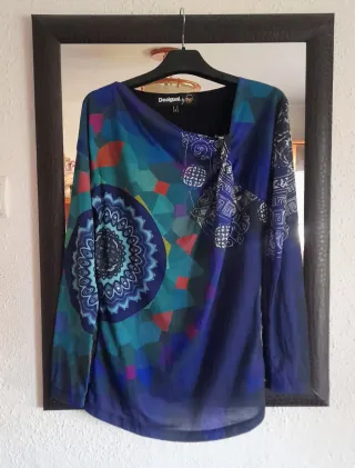 Camiseta Desigual by Lacroix Otoño/Invierno t. S.