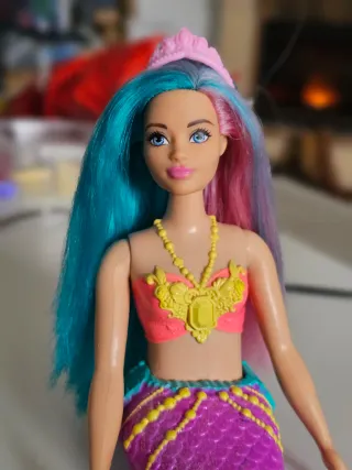 Lote de 5 Barbies regalo sirena