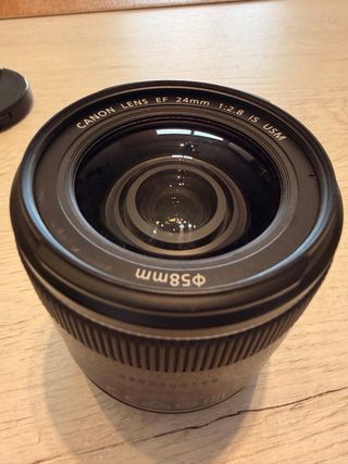 Objetivo Canon EF 24mm f2.8 IS USM