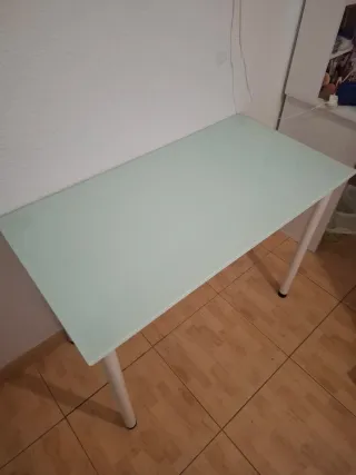 Mesa de cristal