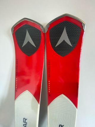Esquís Dynastar CR 72 con fijaciones Look