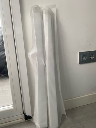 Mesa consola extensible lacado blanco y 4 sillas