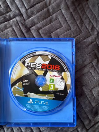 PES 2016 PS4 (Pro Evolution Soccer)