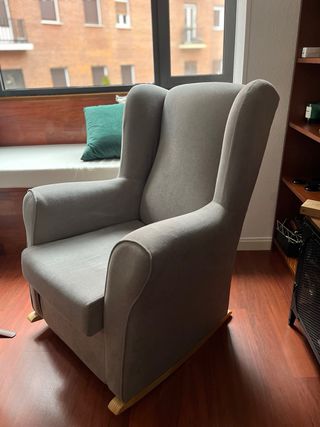 Sillón mecedora lactancia gris