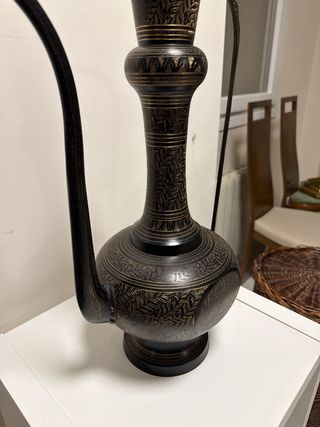 Jarra Marroquí Negra y Dorada