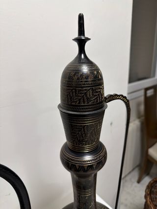 Jarra Marroquí Negra y Dorada