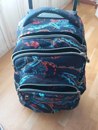 Mochila con carro Totto diseño dragón