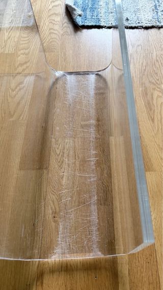 Mesa baja de metacrilato