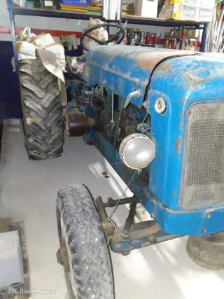 Tractor Ebro Super 55