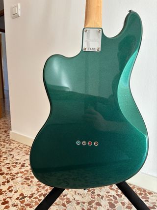 CAMBIO Bajo Eléctrico Squier by Fender