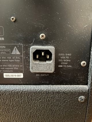 Amplificador Ashton Negro