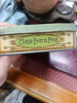 Lata antigua La Andaluza membrillo