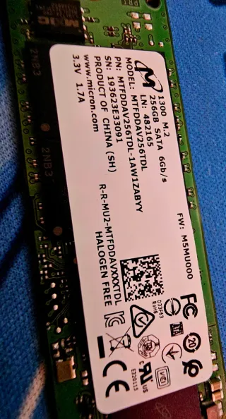 Disco duro SSD M.2 Micron 256GB SATA