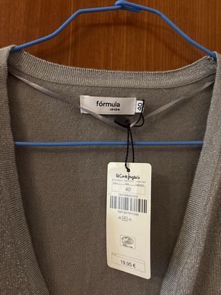 Chaqueta plateada Formula Joven T40 sin estrenar