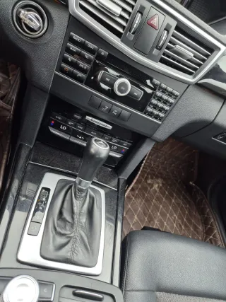 Mercedes-Benz Clase E 2010