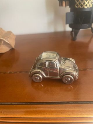 Relojes miniatura coche y calesa 5 € cada uno
