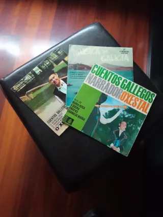 Lote 3 Vinilos: Música y Cuentos Gallegos