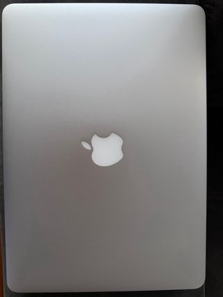 MacBook Air 13 (2017)