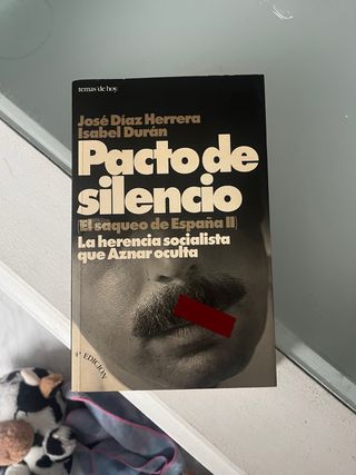 Libro Pacto de Silencio