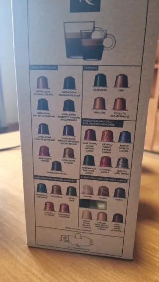 Cafetera Nespresso Essenza Mini Negra