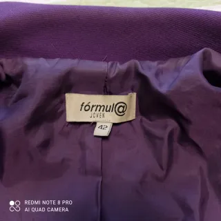 Chaqueton corto Fórmula Joven morado.