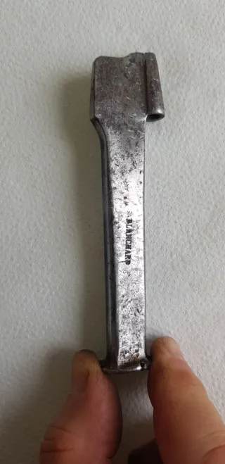 Herramientas antiguas para cuero