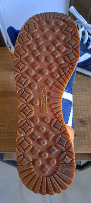 Zapatillas Munich Azul y Naranja