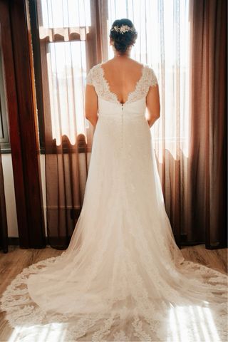 Vestido de Novia Encaje Talla 44 + Velo InNovias