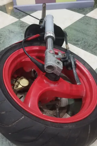 Horquilla Piaggio NRG