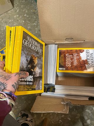 Lote de 80-100 revistas de NATIONAL GEOGRAPHIC