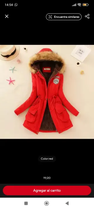 Parka roja con capucha y forro