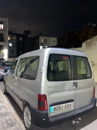 Furgoneta Peugeot Partner CBPRO 1