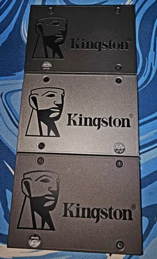 3 Discos SSD Kingston 120 Gb