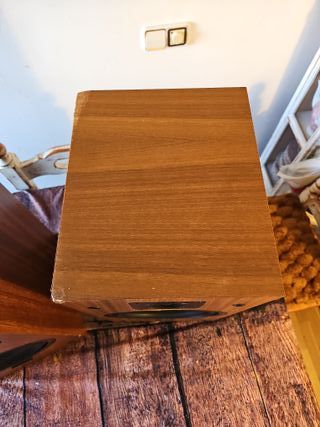 Altavoces KEF C60 Marrones