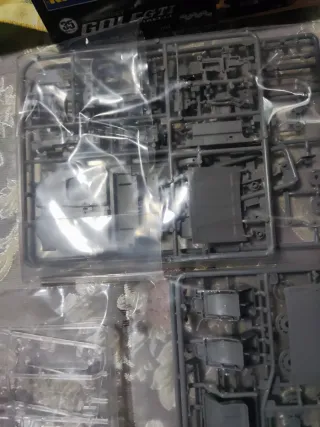 Maqueta Revell Volkswagen Golf GTI 1/24