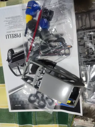 Maqueta Revell Volkswagen Golf GTI 1/24